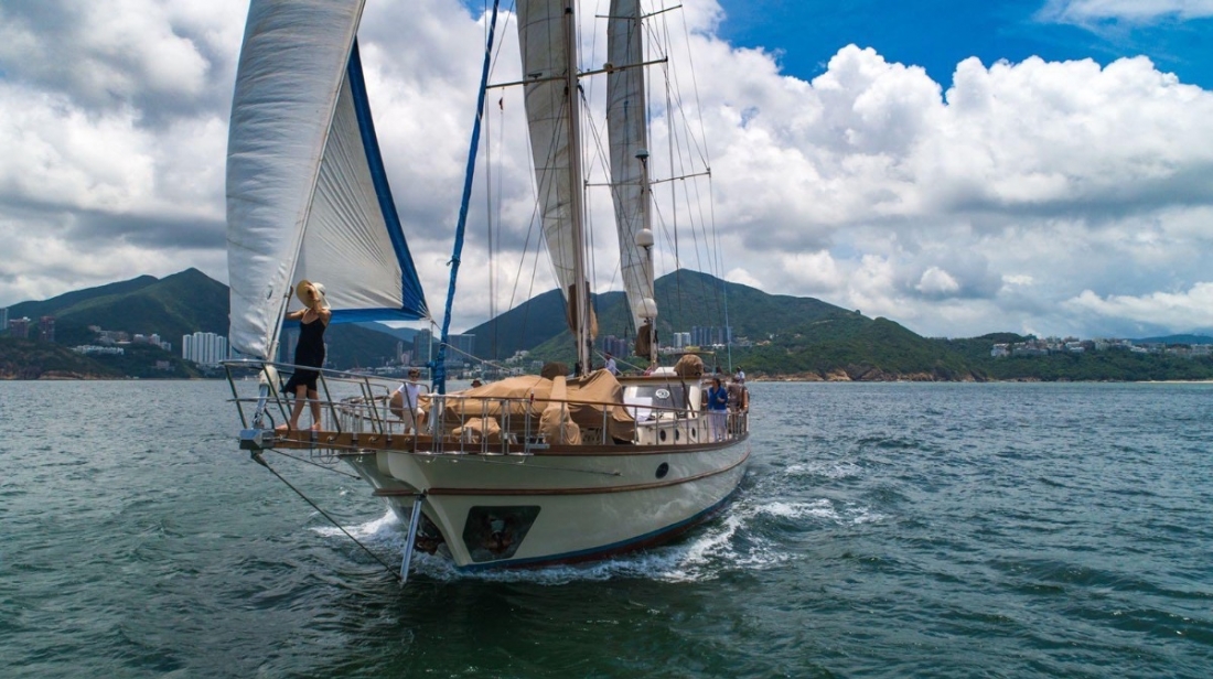 Lady Lorraine 99 100